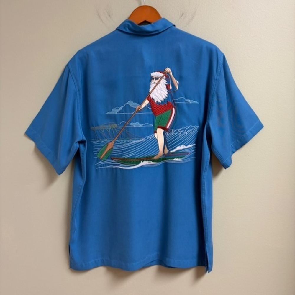 Tori Richard Silk Lyocell Surfing Santa Shirt Size L Embroidered Christmas